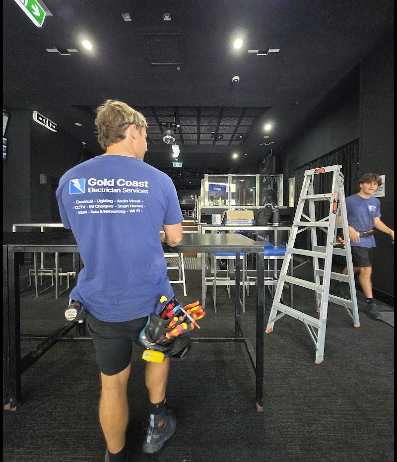 𝗚𝗼𝗹𝗱 𝗖𝗼𝗮𝘀𝘁 𝗘𝗹𝗲𝗰𝘁𝗿𝗶𝗰𝗶𝗮𝗻 𝗦𝗲𝗿𝘃𝗶𝗰𝗲𝘀 electrician work in Mermaid Waters