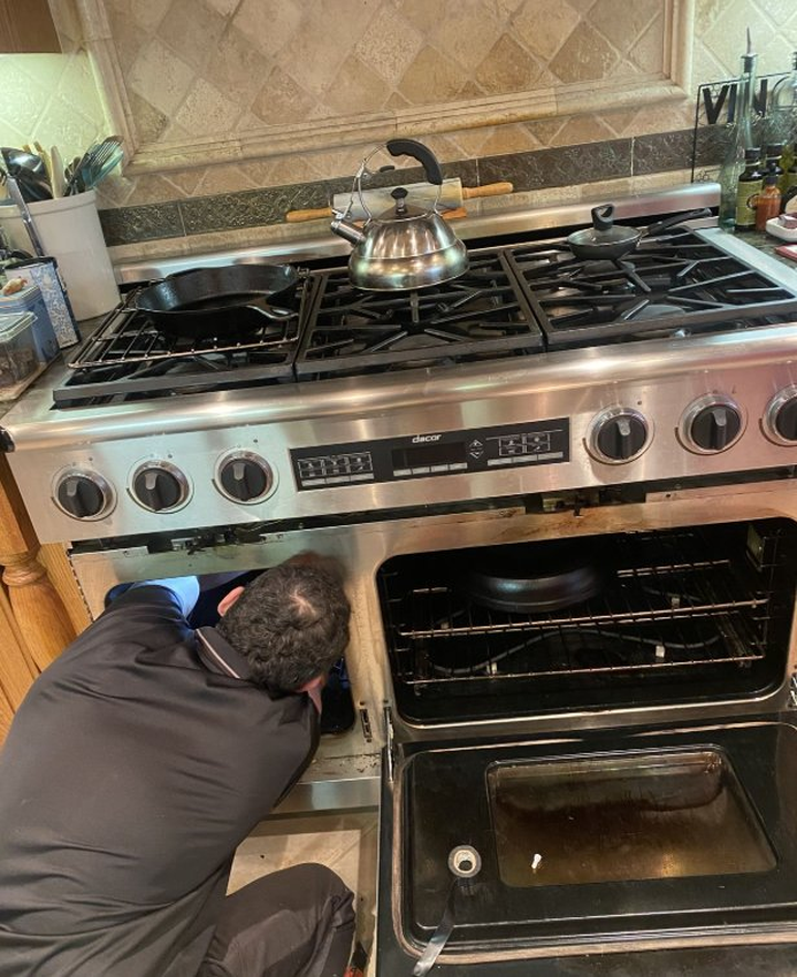 AARI Refrigerator Repairs Adelaide & Appliances appliance repair work in Richmond