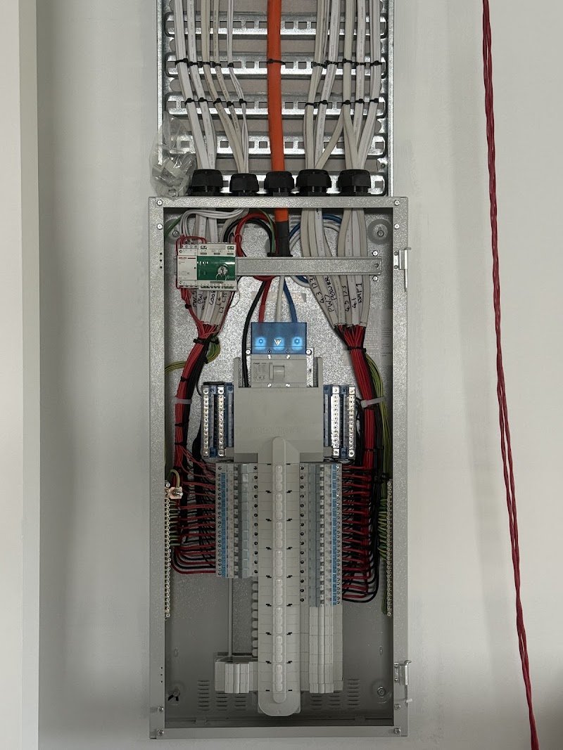 Amped Up Electrical Adelaide electrician work in Walkerville