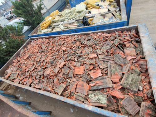 Blue Bins Waste Pty Ltd (Blue Bins) rubbish removal work in North Plympton