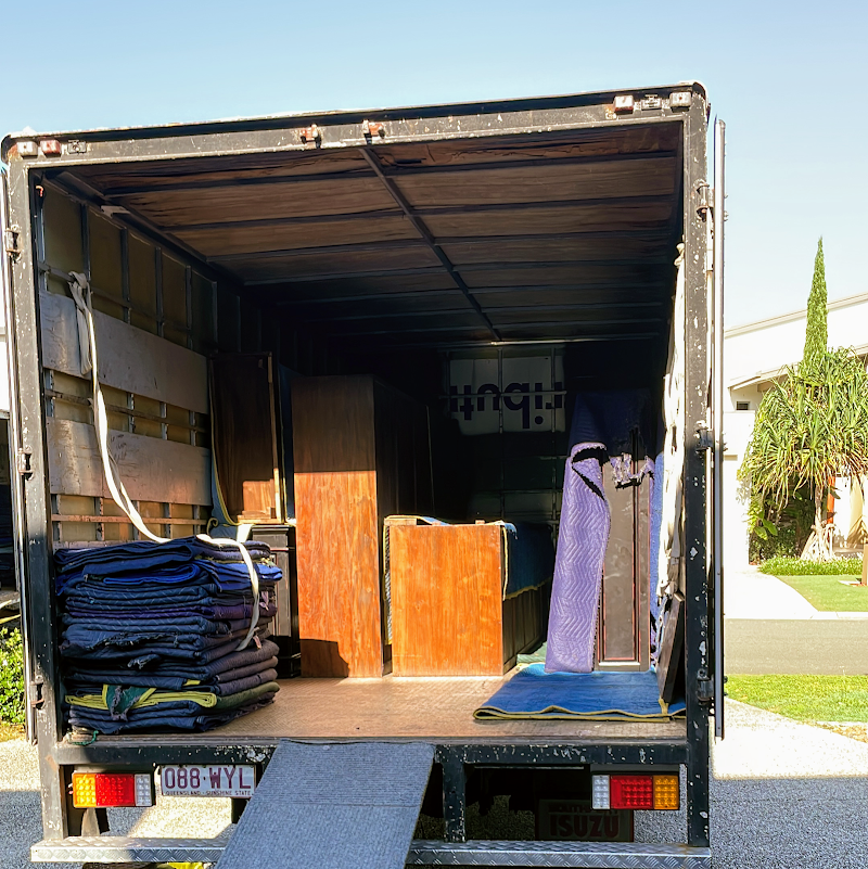 Broadbeach Removals removalist work in Broadbeach