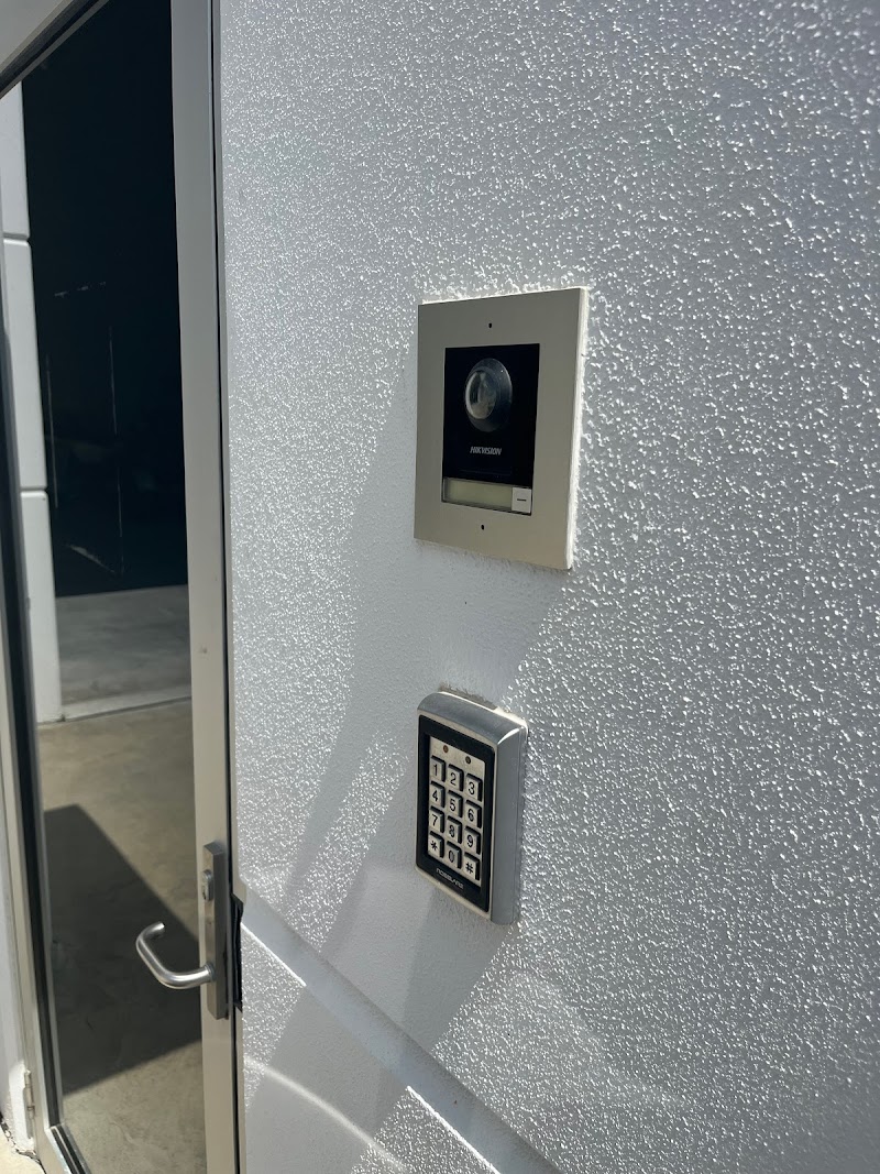 Catchcam Electronic Security security & cctv work in Burleigh Heads