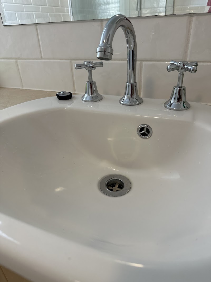 Charlie The Plumber plumber work in Ashmore