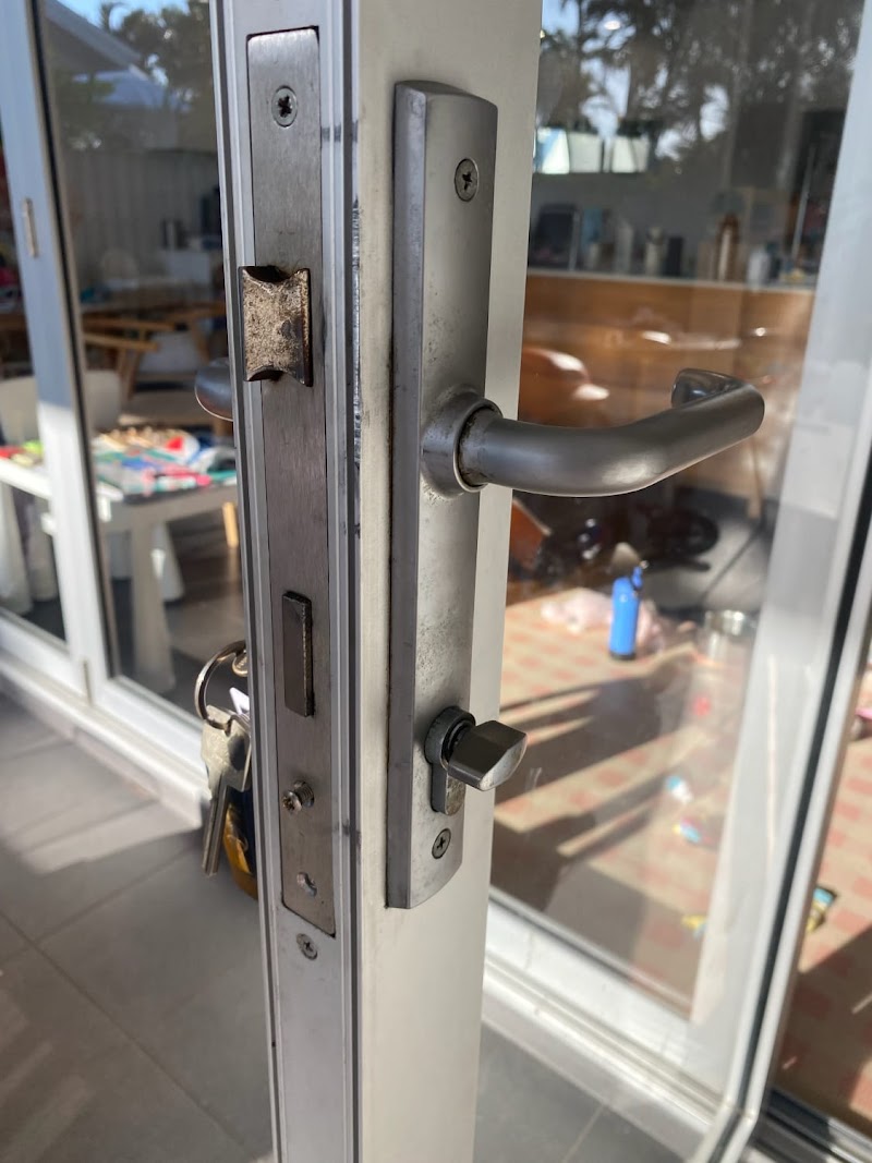 Express Locksmith Gold Coast - 24/7 Locksmith Services locksmith work in Surfers Paradise