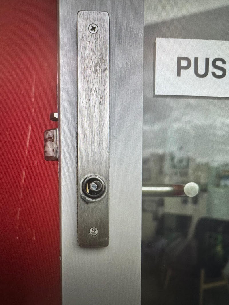 Express Locksmith Gold Coast - 24/7 Locksmith Services locksmith work in Surfers Paradise