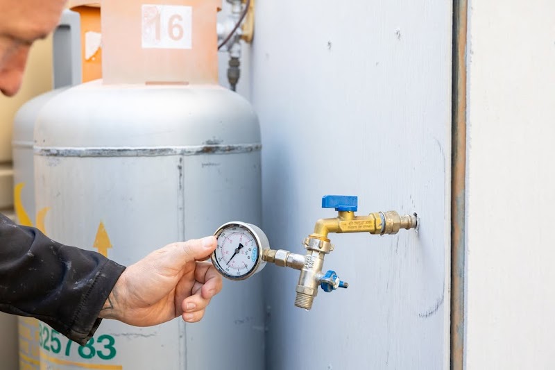 Gold Coast Plumbing Experts plumber work in Southport