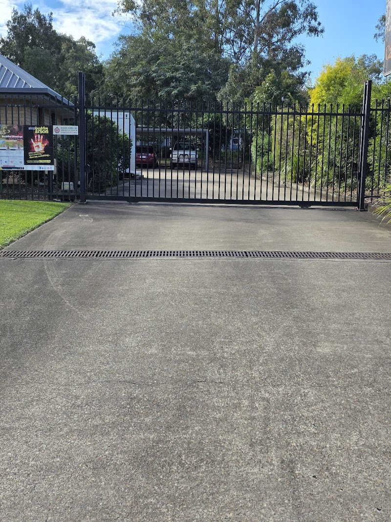 Gold Coast Pressure Cleaner pressure washing work in Palm Beach