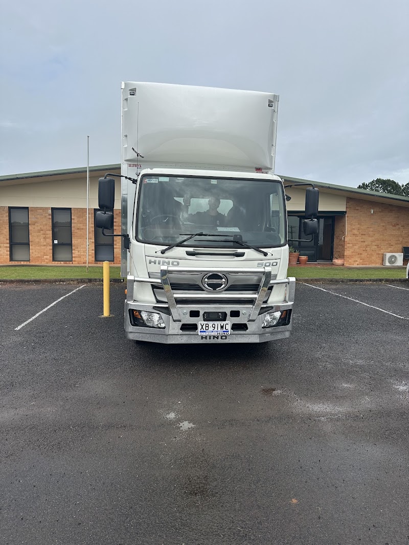 Good Mates Removals removalist work in Southport