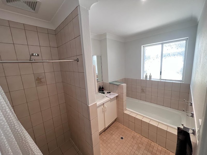 Granite Kitchen Makeovers kitchen renovation work in Stepney