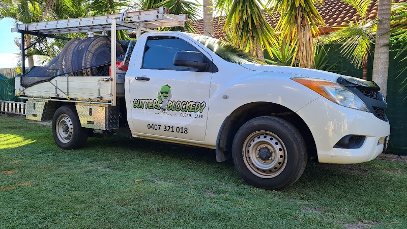 Gutters Blocked gutter cleaning work in Upper Coomera