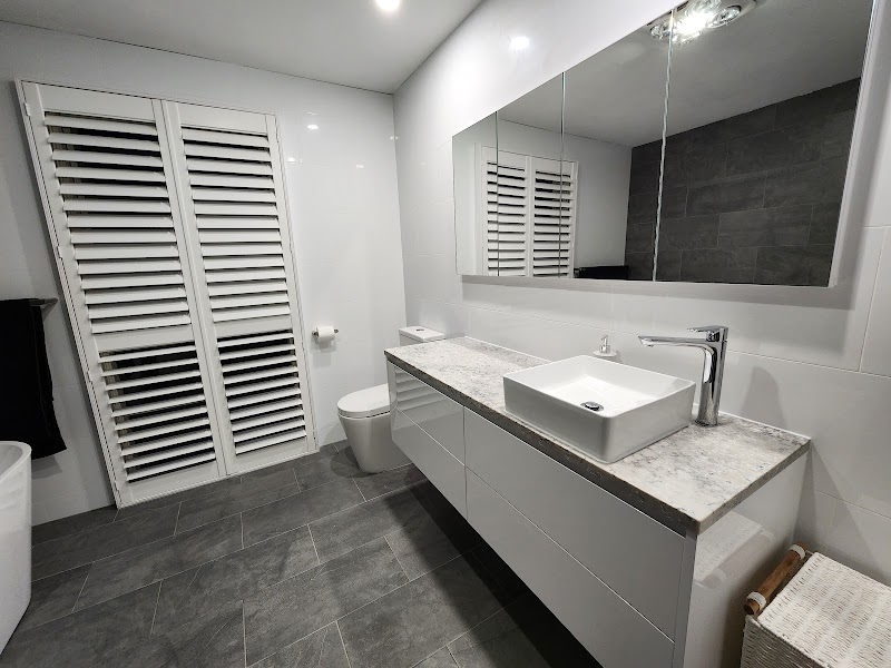 Kitchen Edge kitchen renovation work in Valley View