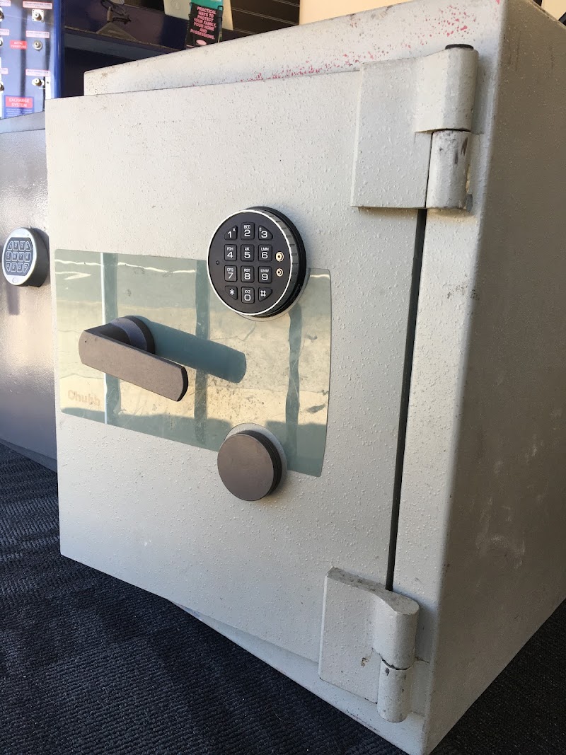 Locktight Security Locksmiths locksmith work in Mermaid Beach