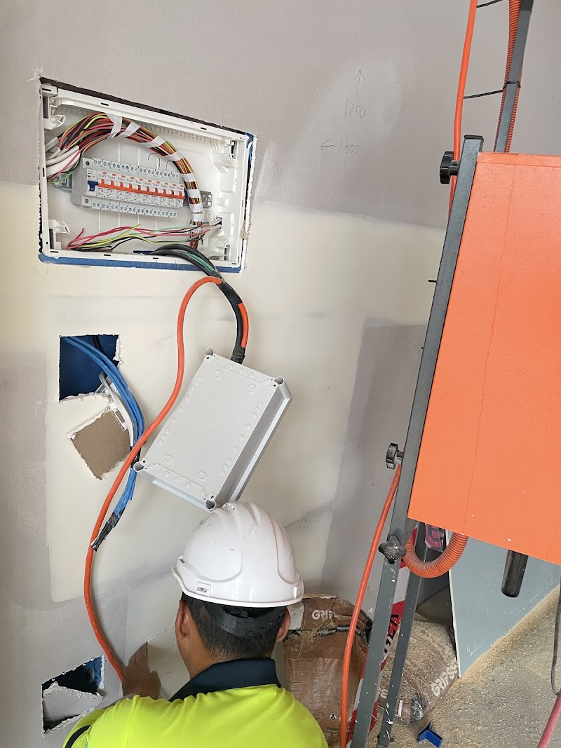 MS Electrical electrician work in Surfers Paradise