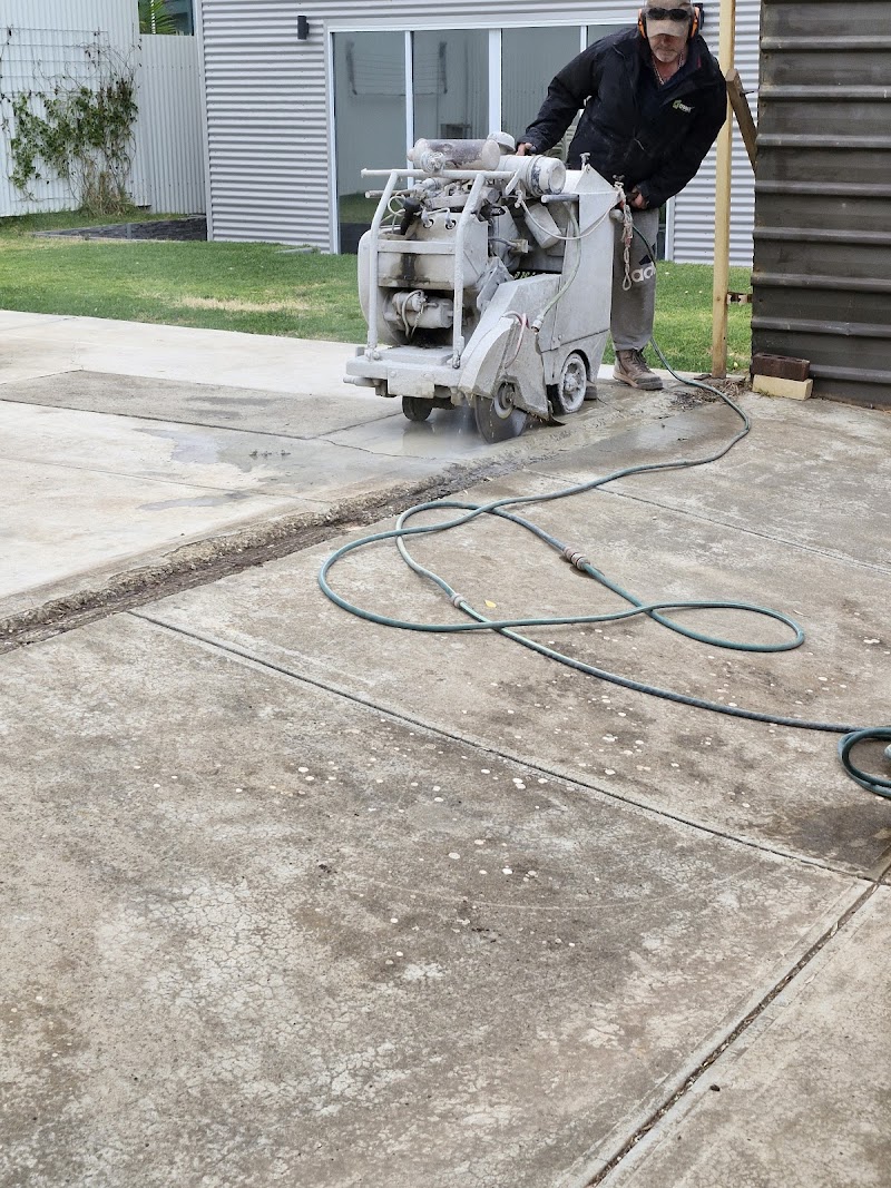 National Contracting concreting work in Hackham