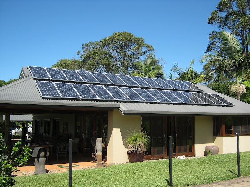 Omega Solar and Batteries
