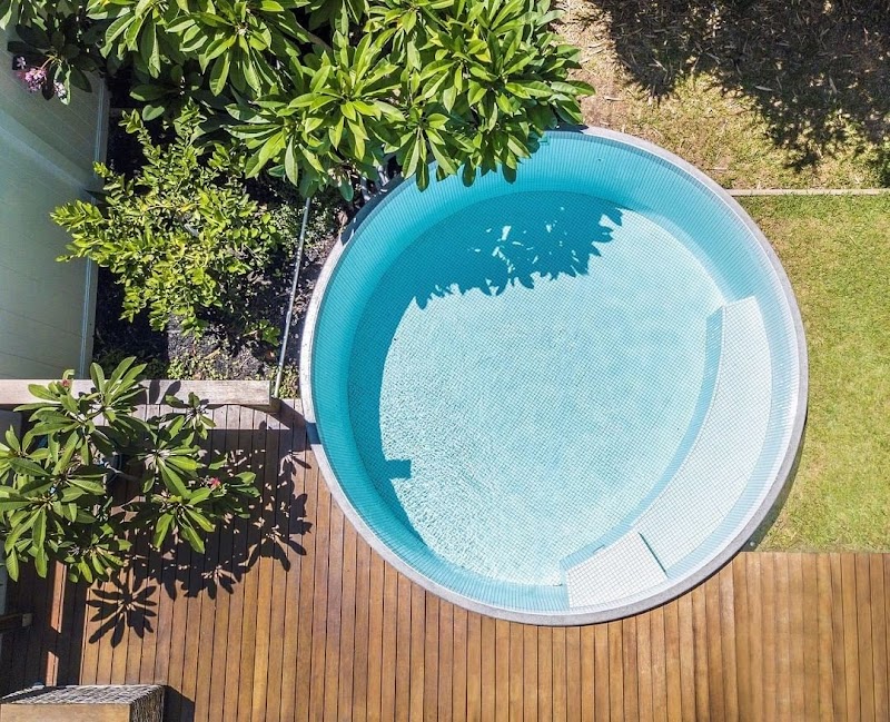 Plunge by Elite pool builder work in Broadview