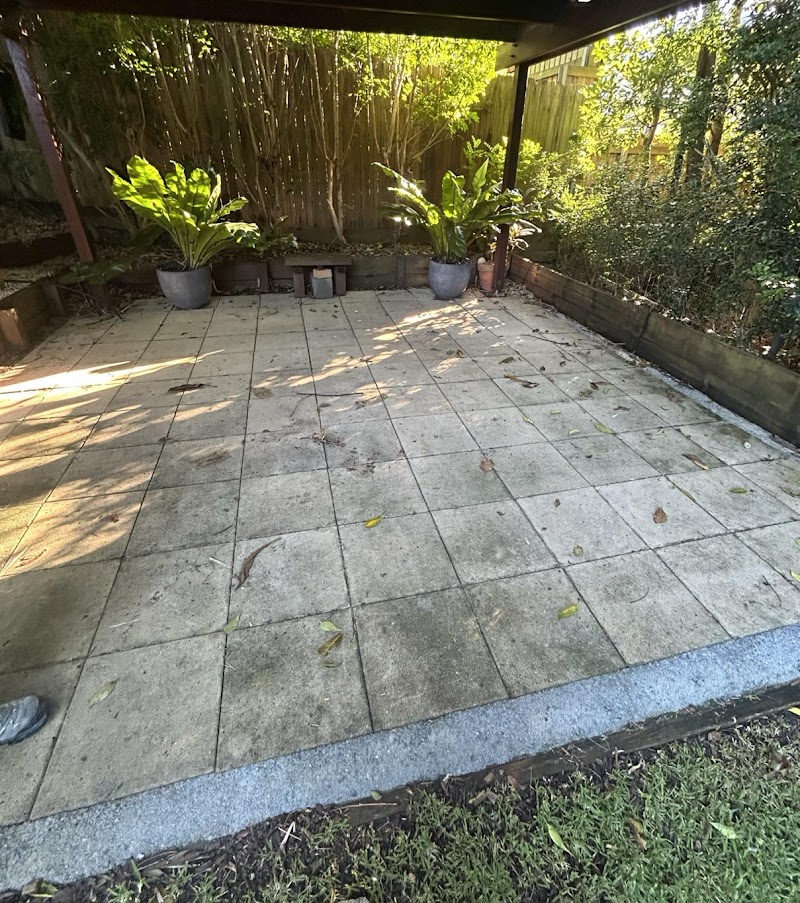Posh Wash Pressure Cleaning pressure washing work in MacGregor