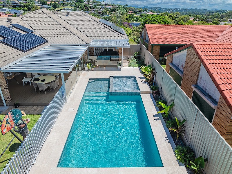 Splash In Style Pool Builder