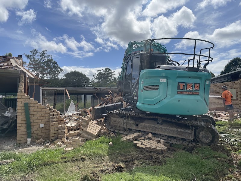 TKN Earthworks Group asbestos removal work in Merrimac