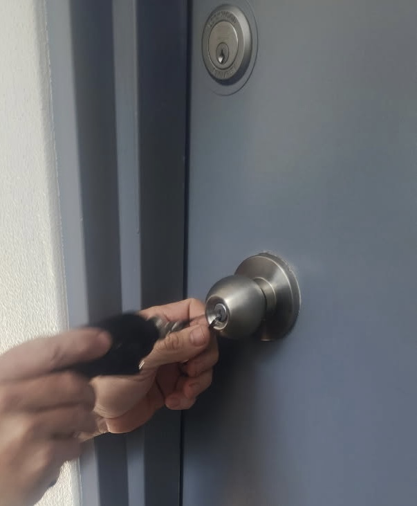 Total Security Locksmiths locksmith work in Hope Island