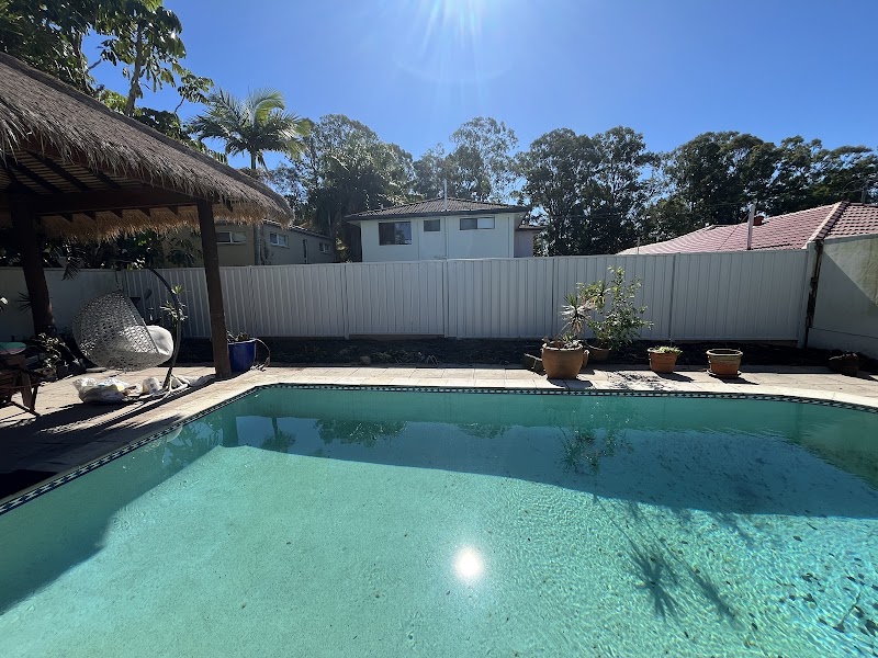 Universe Fencing Gold Coast fencing work in Ashmore