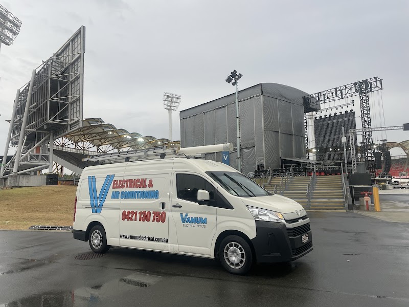 Vanum Electrical electrician work in Surfers Paradise
