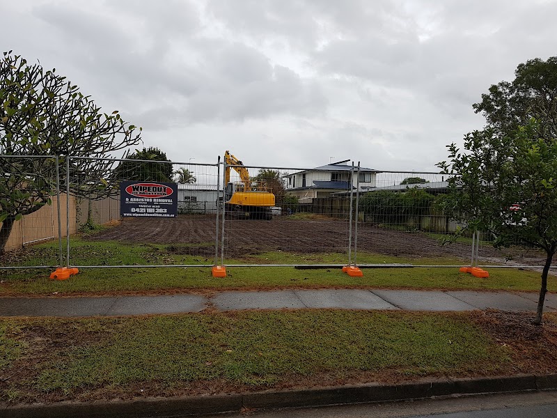 Wipeout Demolition asbestos removal work in Burleigh Heads