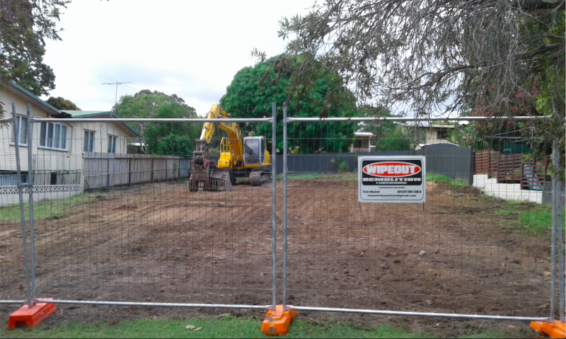 Wipeout Demolition asbestos removal work in Burleigh Heads